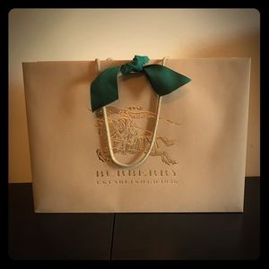 Burberry shopping bag
